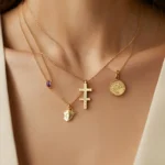 Unisex Symbolic Pendants: Everyday Jewelry With Meaning wallpaper-1782450018.webp