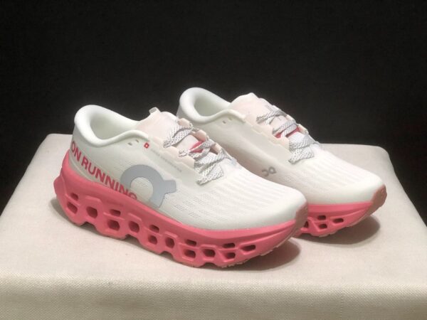Women's Cloudmonster 3 Sneaker Ivory Camellia 1 Product image